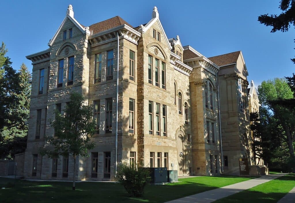 Old_Main_at_University_of_Wyoming-1024x705_compressed